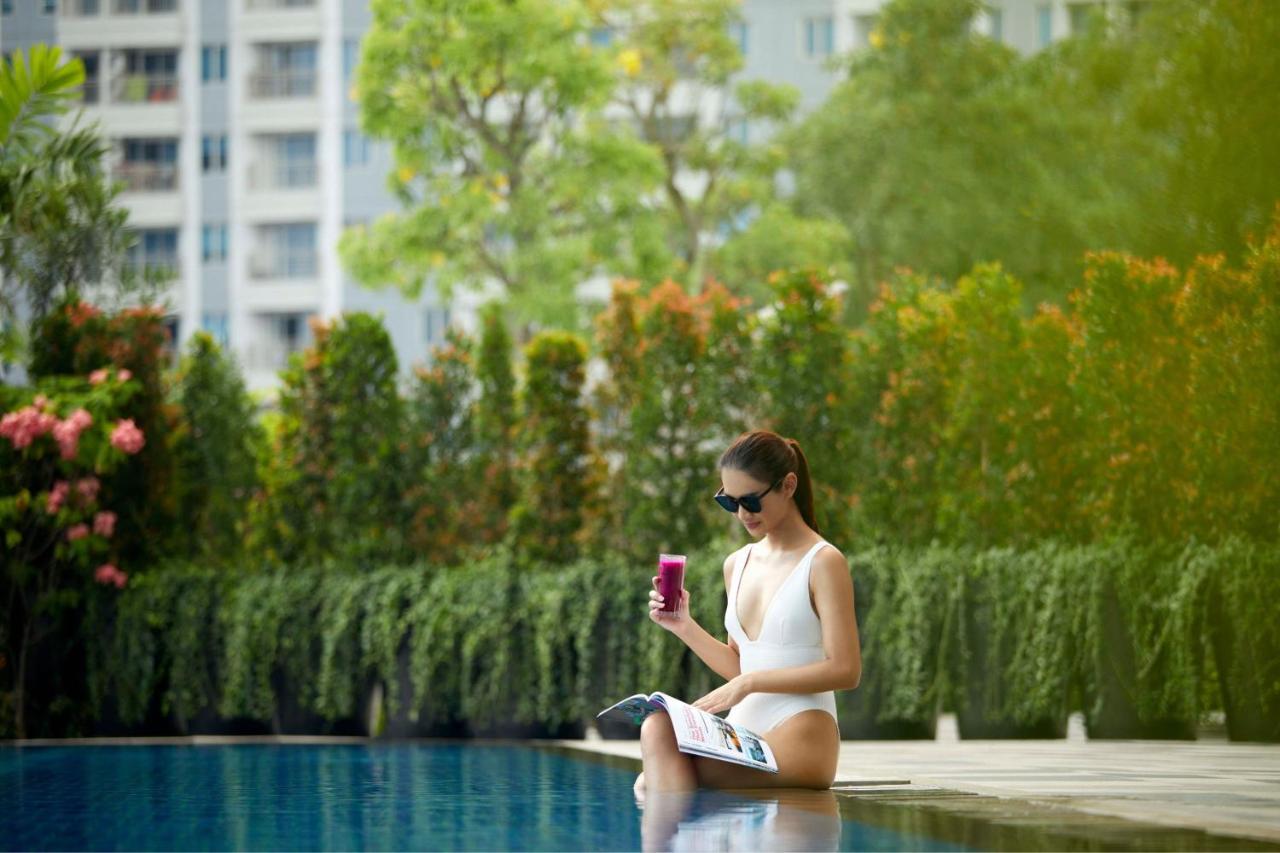 Hotel The Westin Surabaya Exterior foto